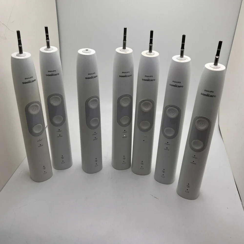 Lot of 7 Philips Sonicare Toothbrush‎ Handle Unisex OS White HX686W Parts Only